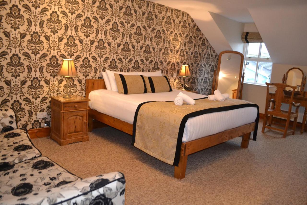 Walsh'S Hotel And Apartments Maghera  Екстериор снимка