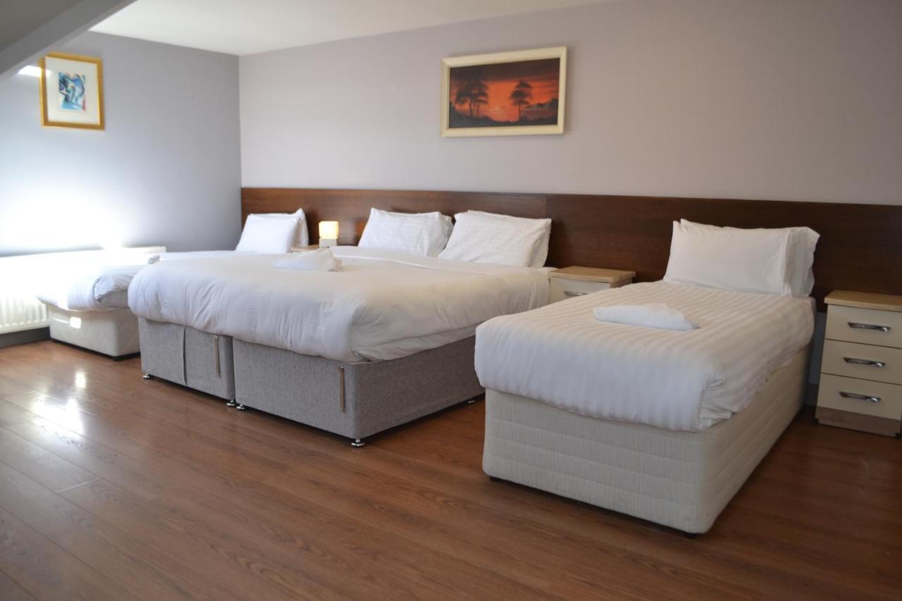 Walsh'S Hotel And Apartments Maghera  Екстериор снимка