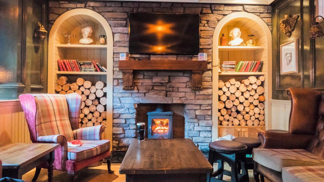 Walsh'S Hotel And Apartments Maghera  Екстериор снимка